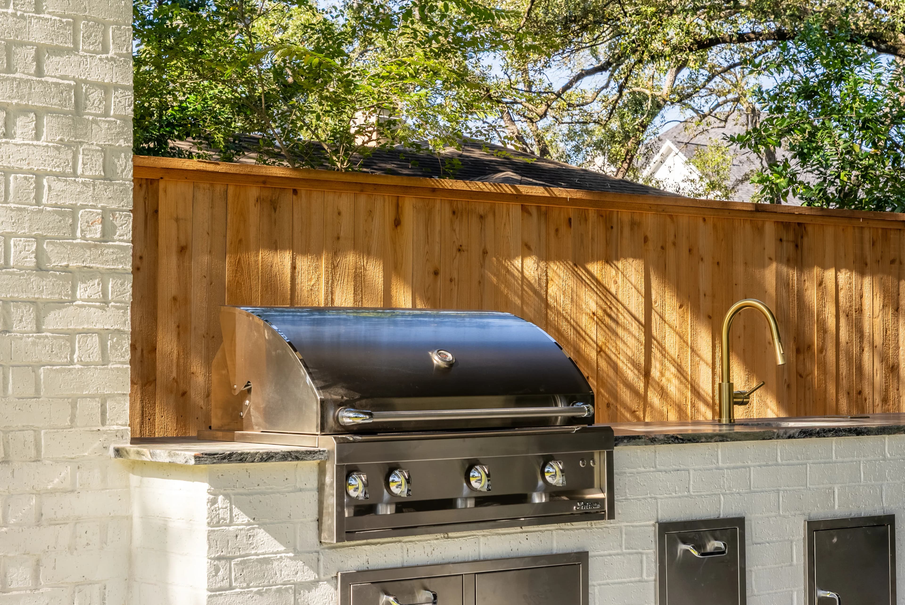 Bellaire Outdoor Kitchen — photo 7