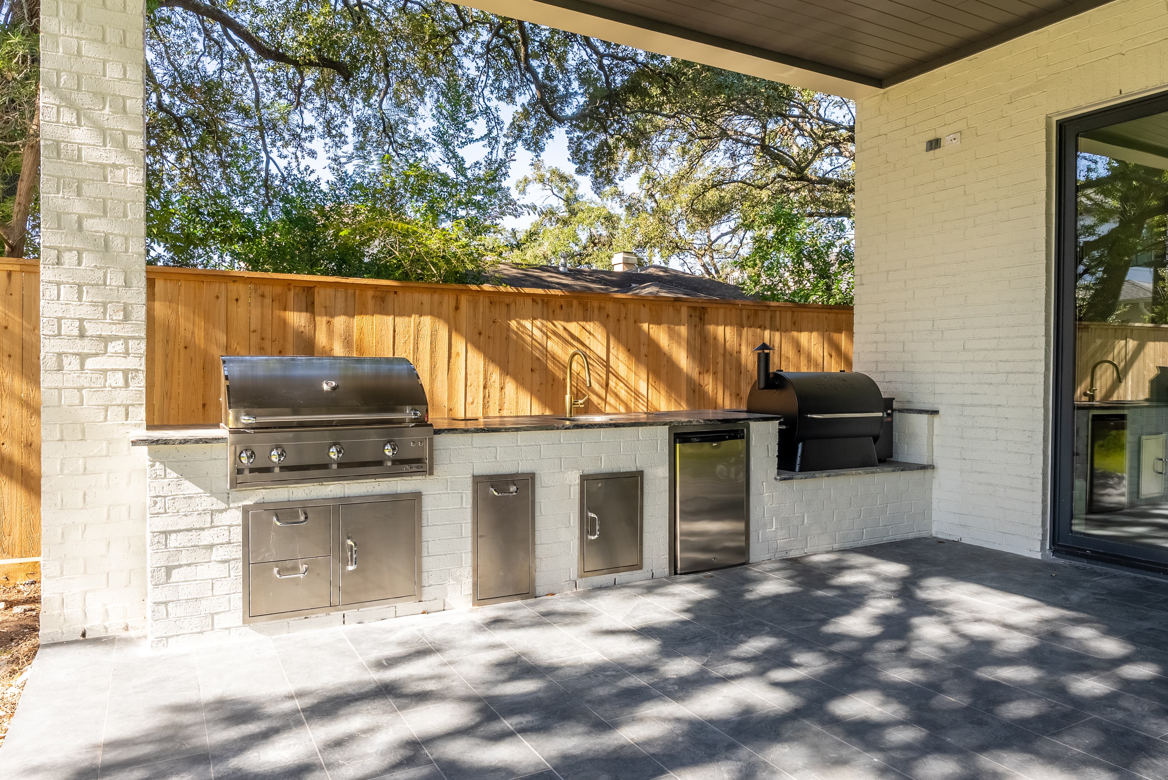 Bellaire Outdoor Kitchen