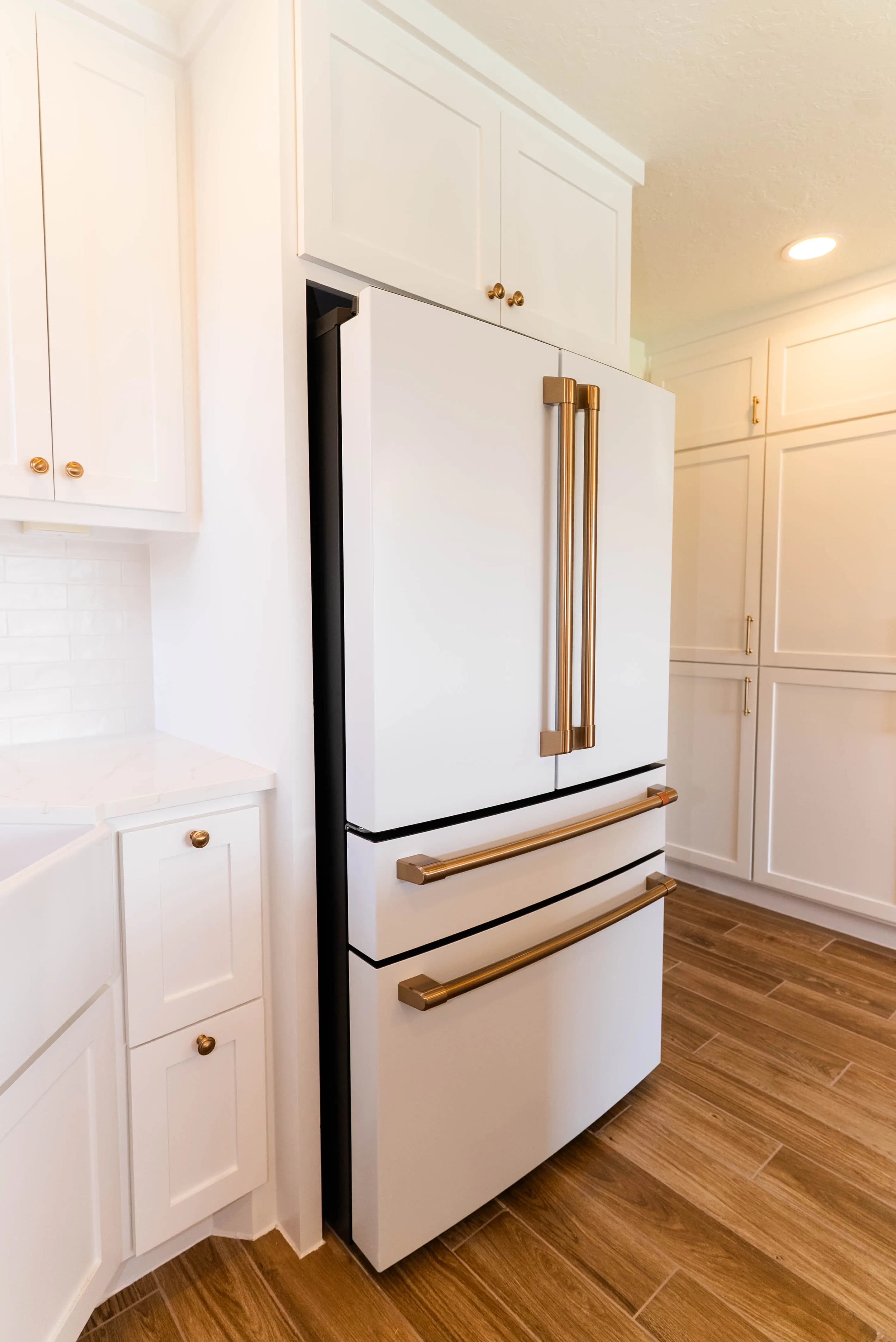 Channel View Kitchen — photo 5