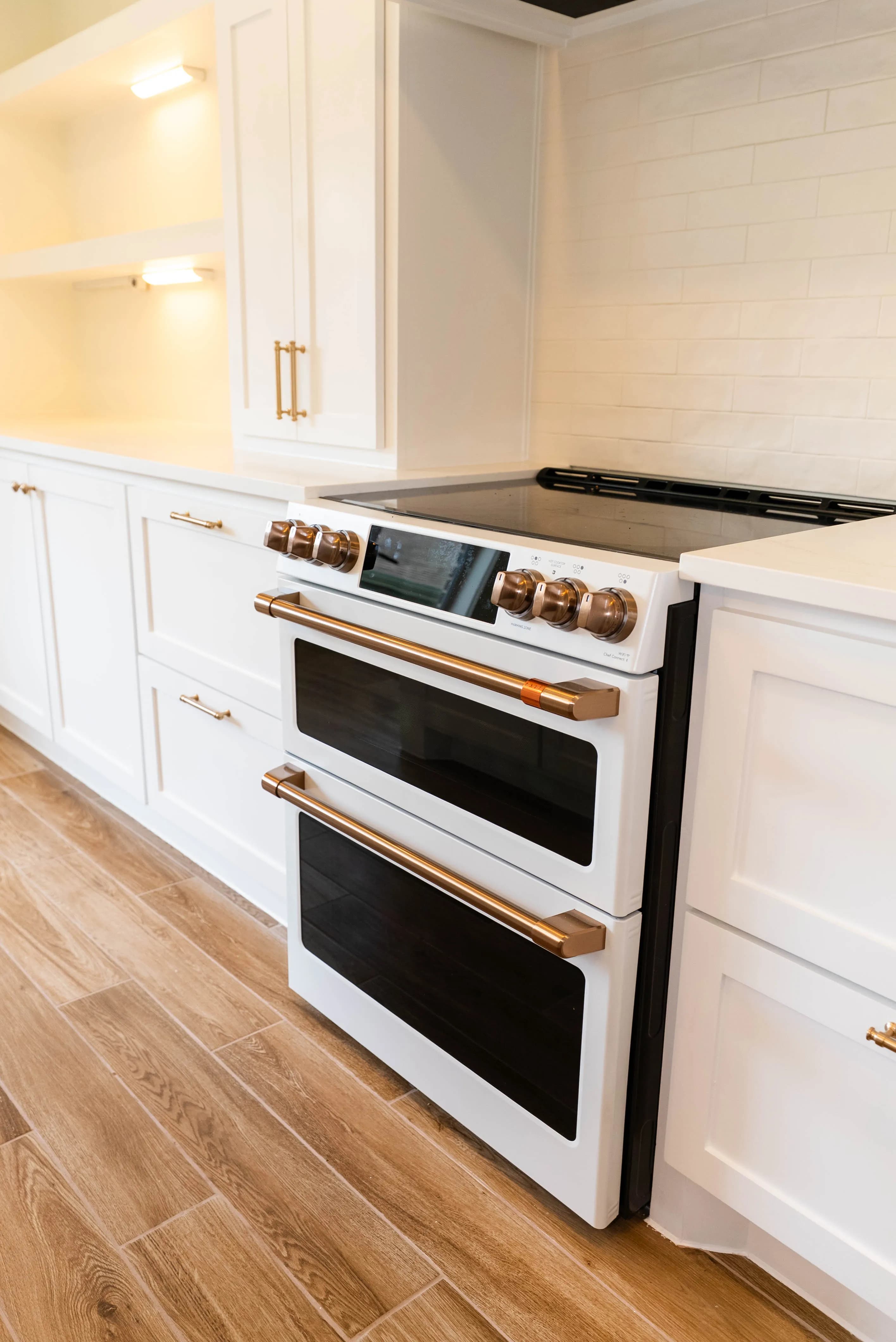 Channel View Kitchen — photo 6