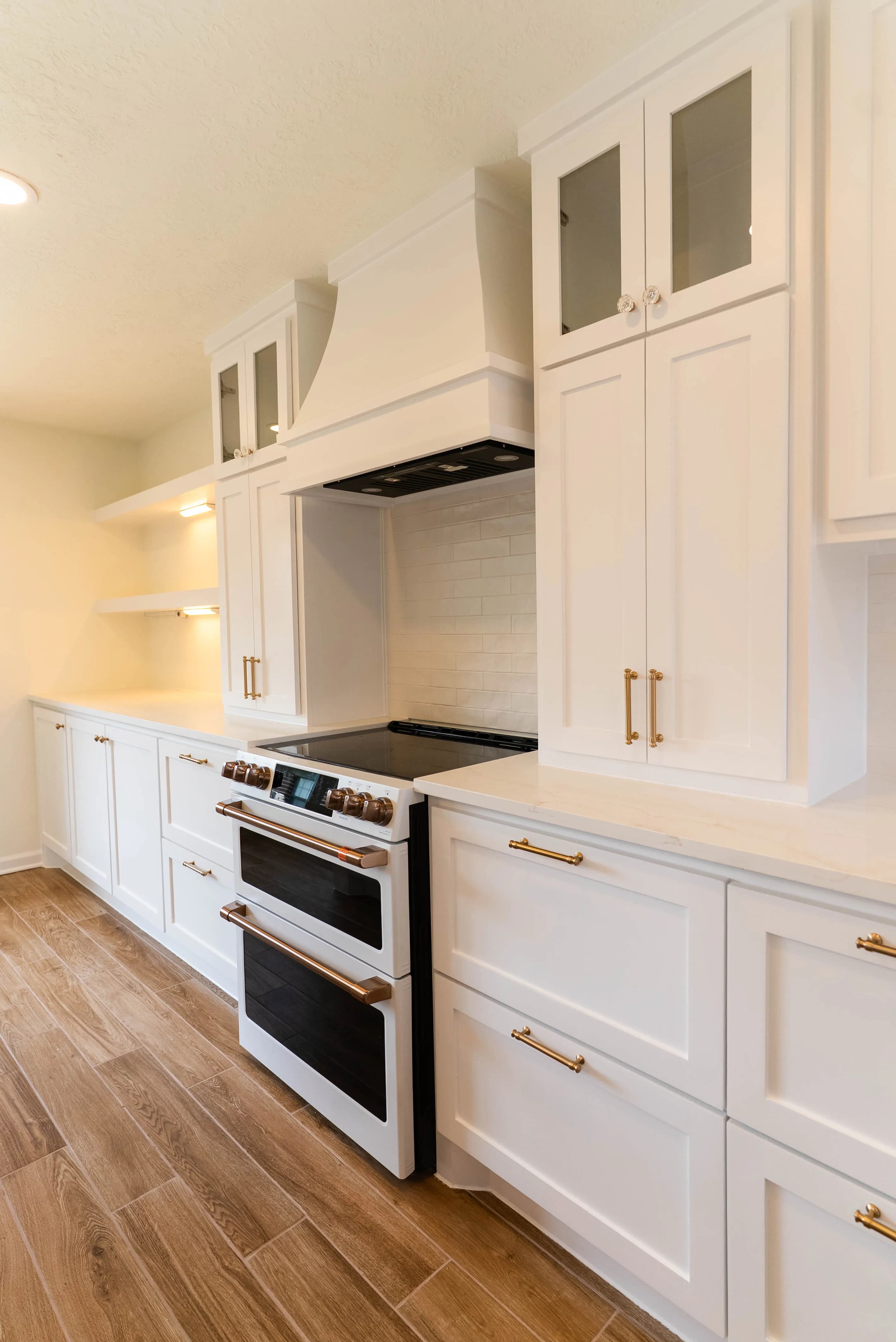 Channel View Kitchen — photo 7