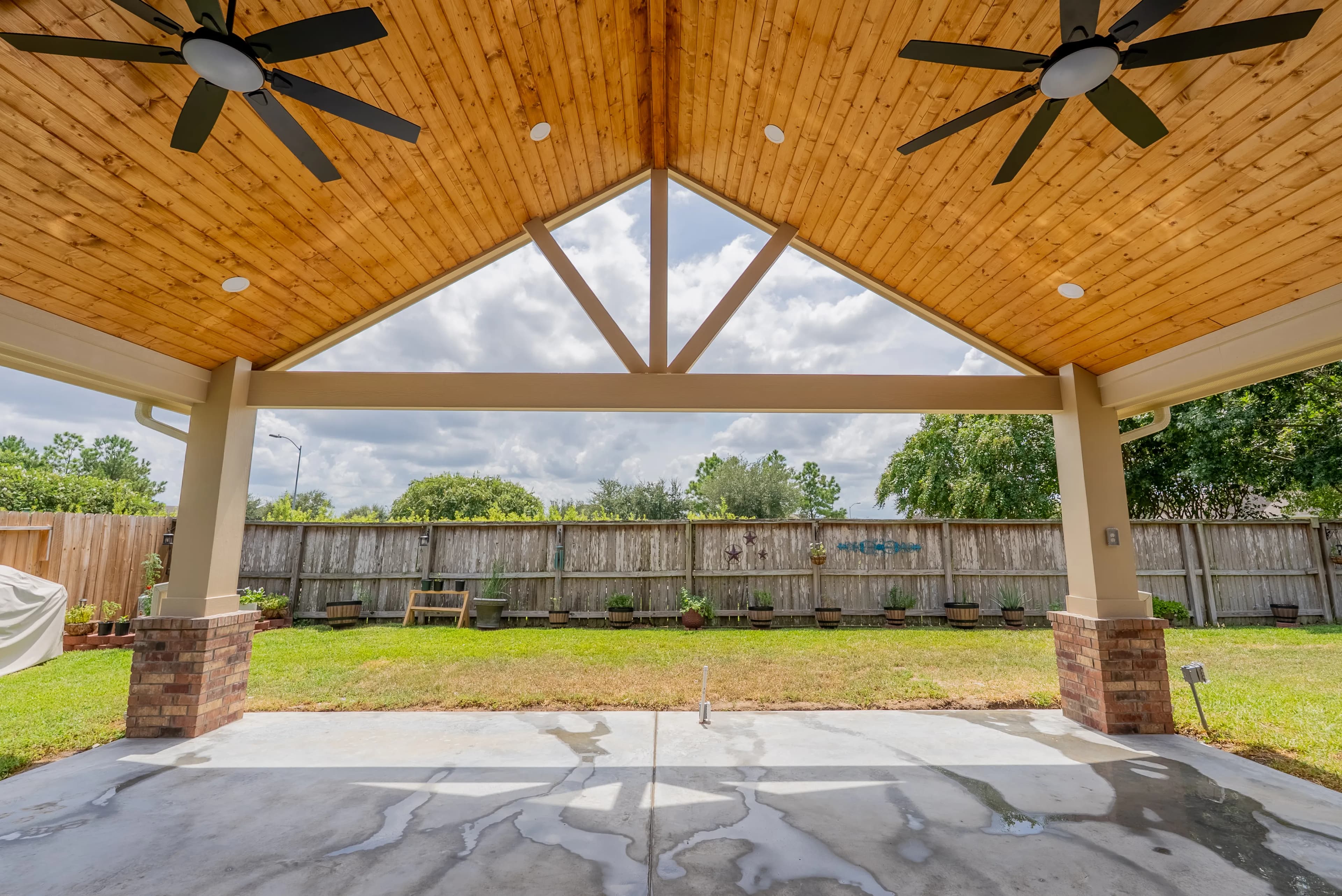 Cypress Patio — photo 6